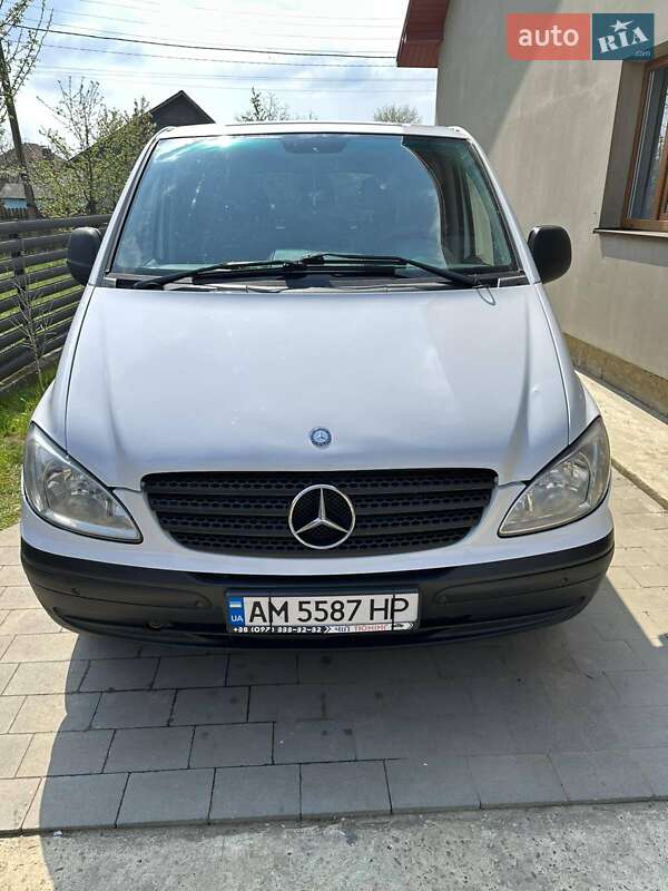 Мінівен Mercedes-Benz Vito 2004 в 