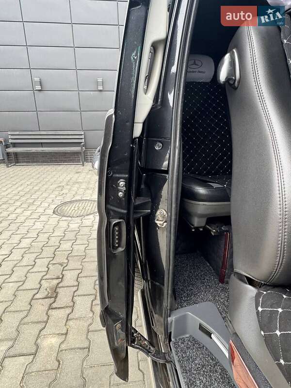 Минивэн Mercedes-Benz Vito 2004 в Новоднестровске