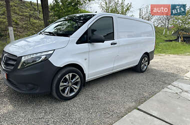 Вантажний фургон Mercedes-Benz Vito 2020 в 
