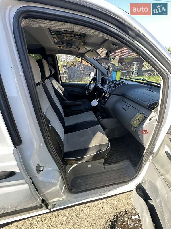 Минивэн Mercedes-Benz Vito 2005 в Киеве фото 5 Минивэн Mercedes-Benz Vito 2005 в Киеве