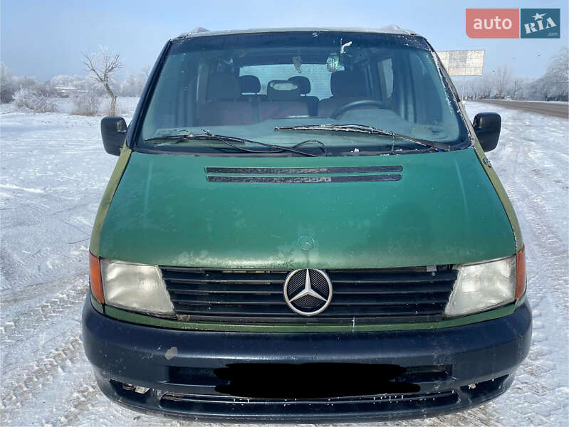 Мінівен Mercedes-Benz Vito 2000 в 