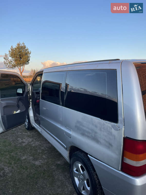 Минивэн Mercedes-Benz Vito 2003 в Обухове
