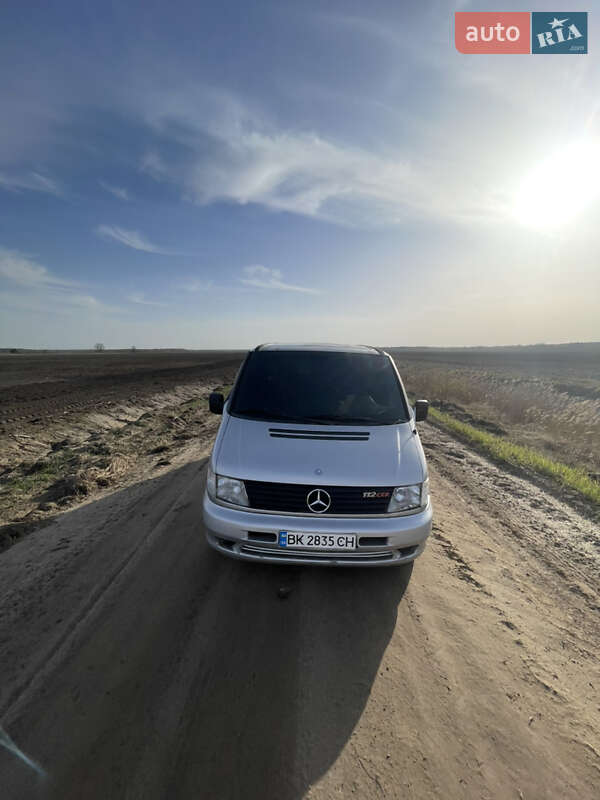 Минивэн Mercedes-Benz Vito 2003 в Обухове
