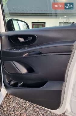 Вантажний фургон Mercedes-Benz Vito 2020 в 