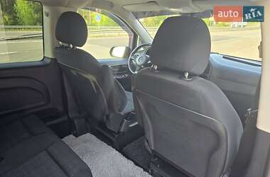 Мінівен Mercedes-Benz Vito 2016 в 