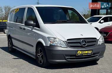 Грузопассажирский фургон Mercedes-Benz Vito 2012 в Черновцах
