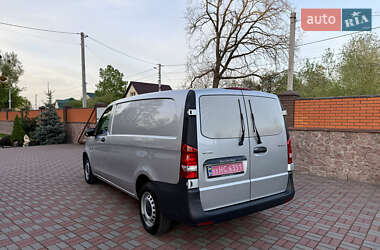 Грузовой фургон Mercedes-Benz Vito 2020 в 