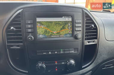 Грузовой фургон Mercedes-Benz Vito 2020 в 