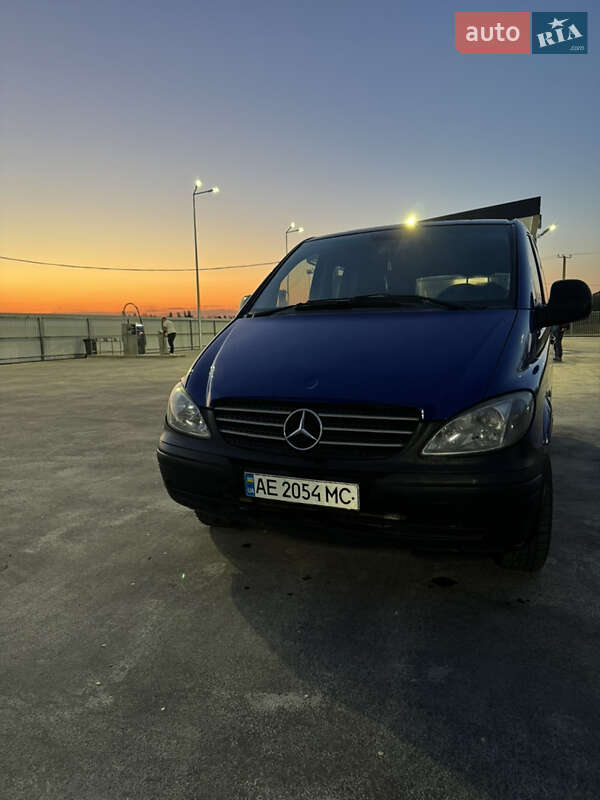 Мінівен Mercedes-Benz Vito 2004 в 