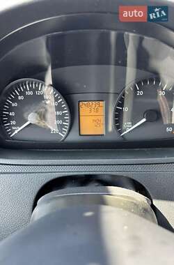 Минивэн Mercedes-Benz Vito 2010 в 