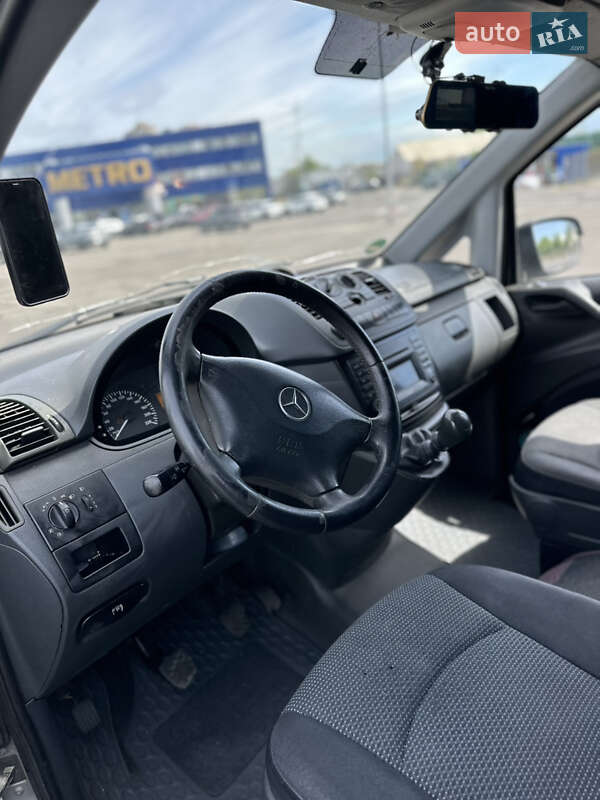Грузовой фургон Mercedes-Benz Vito 2011 в Киеве