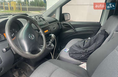 Грузовой фургон Mercedes-Benz Vito 2011 в 
