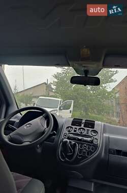 Минивэн Mercedes-Benz Vito 2003 в 