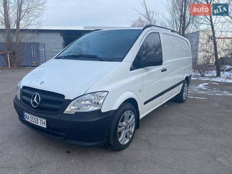 Mercedes-Benz Vito 2011
