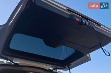 Мінівен Mercedes-Benz Vito 2020 в 