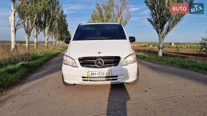 Мінівен Mercedes-Benz Vito 2012 в Дніпрі