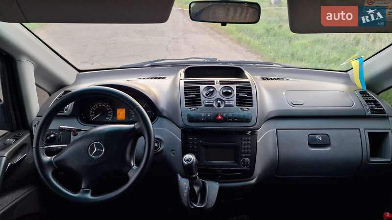 Мінівен Mercedes-Benz Vito 2012 в Дніпрі