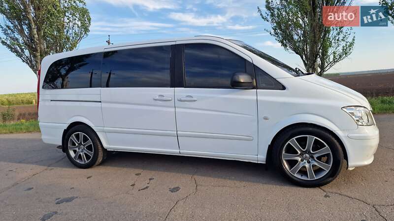 Мінівен Mercedes-Benz Vito 2012 в Дніпрі