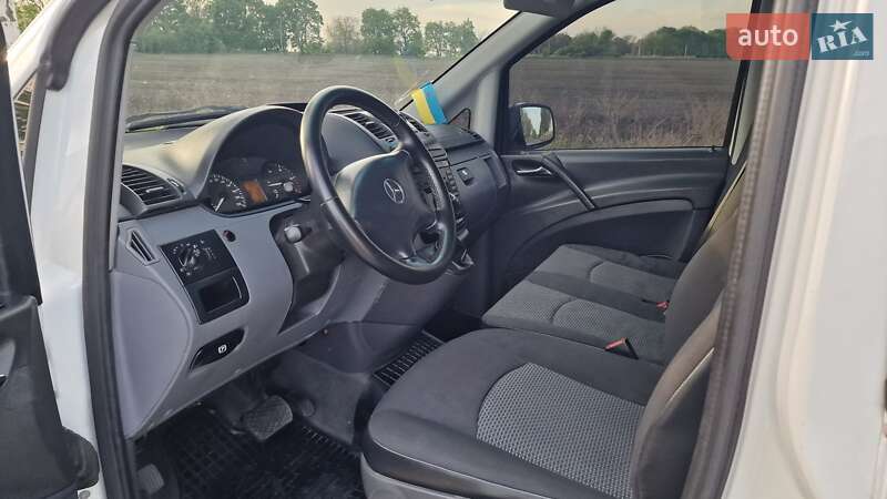 Мінівен Mercedes-Benz Vito 2012 в Дніпрі