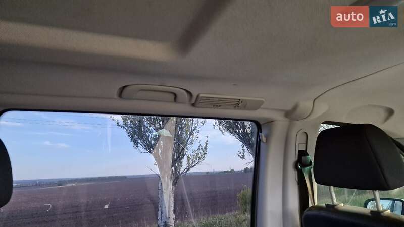 Мінівен Mercedes-Benz Vito 2012 в Дніпрі