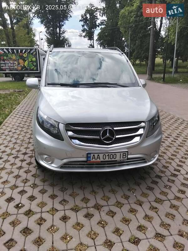 Mercedes-Benz Vito 2015