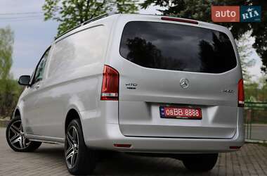 Мінівен Mercedes-Benz Vito 2022 в 