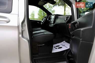 Мінівен Mercedes-Benz Vito 2022 в 