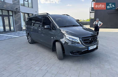 Минивэн Mercedes-Benz Vito 2018 в 