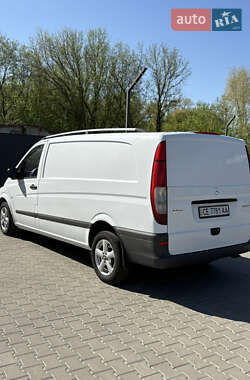 Грузовой фургон Mercedes-Benz Vito 2011 в 