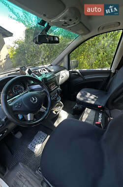 Минивэн Mercedes-Benz Vito 2011 в 