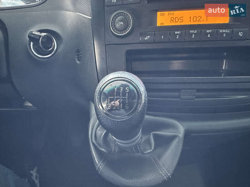 Минивэн Mercedes-Benz Vito 2011 в Николаеве
