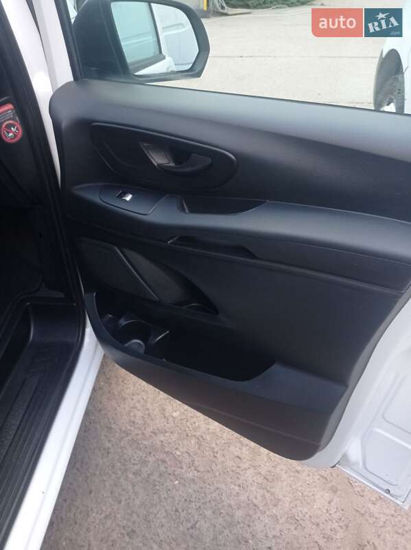 Минивэн Mercedes-Benz Vito 2016 в Долинской