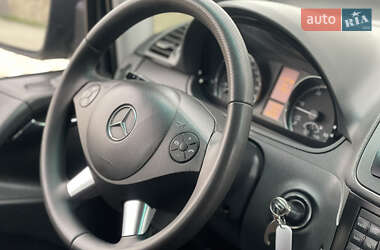 Минивэн Mercedes-Benz Vito 2011 в 