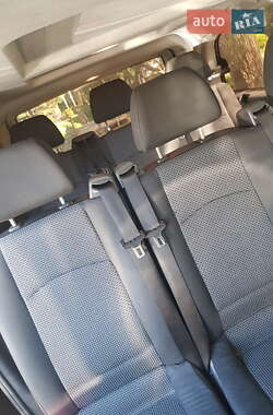 Мінівен Mercedes-Benz Vito 2012 в 