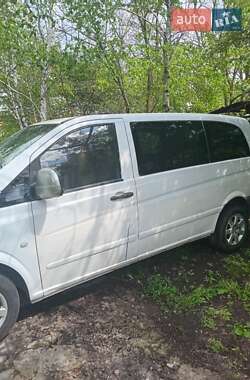 Вантажний фургон Mercedes-Benz Vito 2003 в 