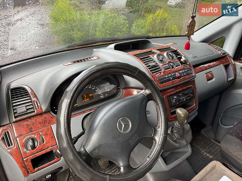 Минивэн Mercedes-Benz Vito 2006 в Киеве