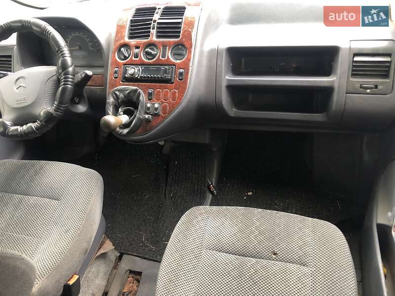 Минивэн Mercedes-Benz Vito 2000 в Одессе