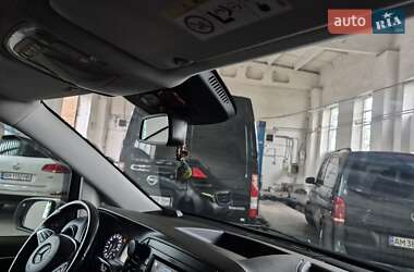 Мінівен Mercedes-Benz Vito 2019 в 