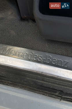 Минивэн Mercedes-Benz Vito 2000 в 