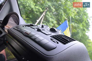Минивэн Mercedes-Benz Vito 2012 в 