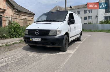 Вантажний фургон Mercedes-Benz Vito 2001 в Рівному