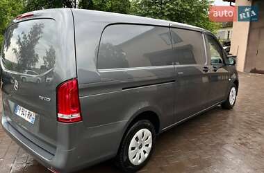 Грузовой фургон Mercedes-Benz Vito 2021 в 