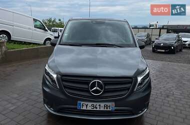 Грузовой фургон Mercedes-Benz Vito 2021 в 