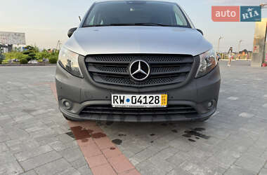 Грузовой фургон Mercedes-Benz Vito 2020 в 