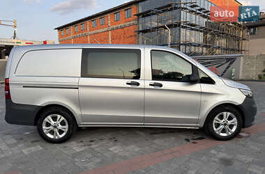 Грузовой фургон Mercedes-Benz Vito 2020 в 