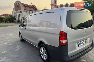 Грузовой фургон Mercedes-Benz Vito 2020 в 
