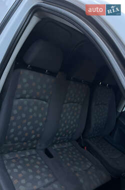Грузовой фургон Mercedes-Benz Vito 2006 в 