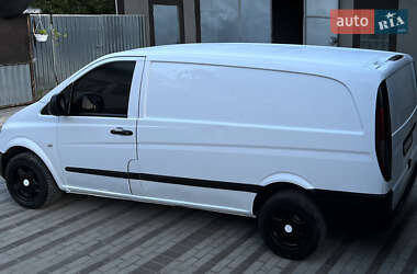 Грузовой фургон Mercedes-Benz Vito 2006 в 