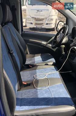 Грузовой фургон Mercedes-Benz Vito 2007 в 