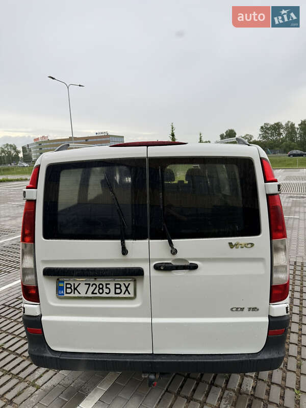 Минивэн Mercedes-Benz Vito 2006 в Ровно